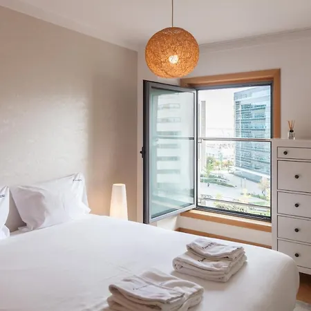 Apartment Flh Expo With View